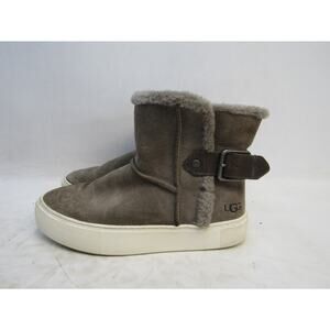 UGG Womens Size 6 Gray Suede Buckle Winter Boots
